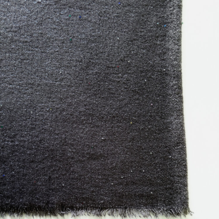 شال بافت پولکدار قهوه‌ای